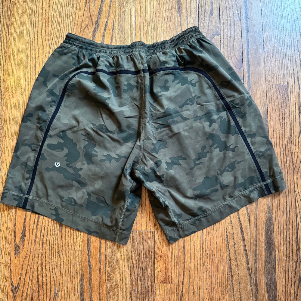 lululemon athletica Green Camo Men's Athletic Shorts